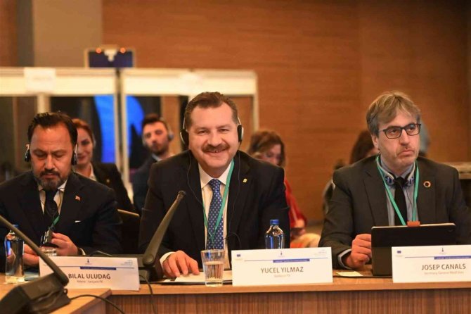 Başkan Yücel Yılmaz, Arlem’de 43 Ülkeye Seslendi