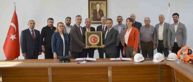 "İ̇lk Baretim-i̇lk Yeleğim" Protokolü İmzalandı