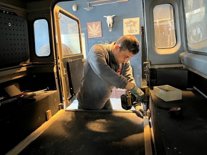 Bir Zamanlar Hasta Taşıyan Klasik Araç Kampların Gözdesi Olacak