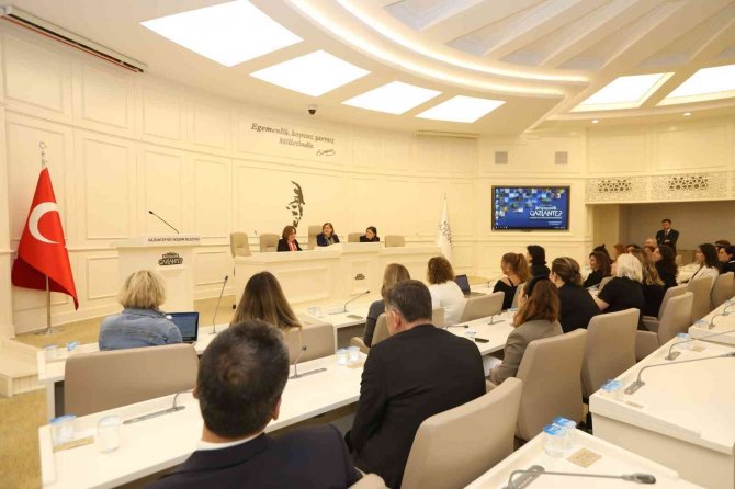 Kadın Girişimcilere Destek Sürdürüyor