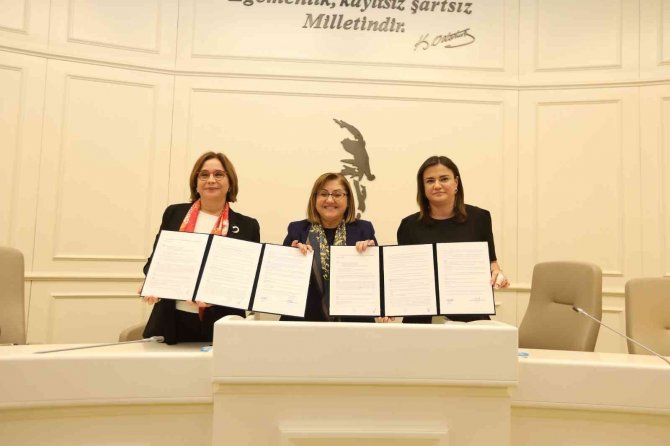 Kadın Girişimcilere Destek Sürdürüyor