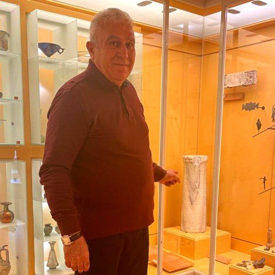 Seikilos Steli, 139 Yıldır Evine Dönmeyi Bekliyor