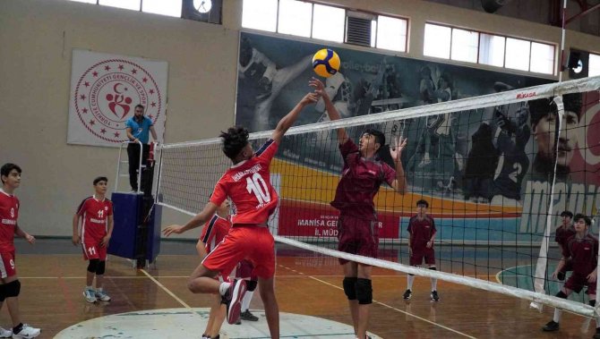 Manisa’da Okul Sporları Faaliyetleri Başladı