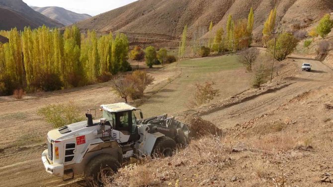 Devlet Yatırımlarıyla En Ücra Köyler Hizmete Kavuşuyor