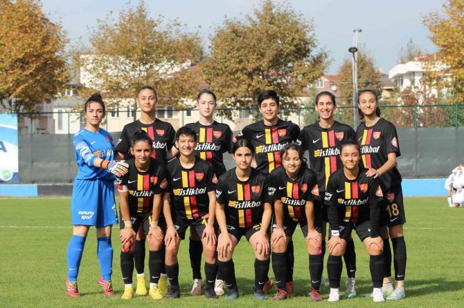 Kadınlar 1. Lig: Sakarya Kadın Fk: 2- Kayseri Kadın Fk:2