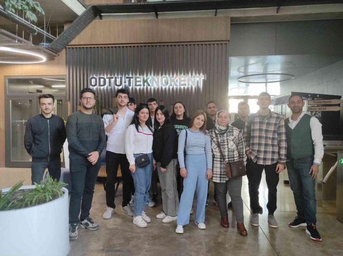 Vocathlon: Mesleki Girişim Maratonu’nda Derece Alan Gençler