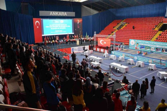 Milli Halterci Karaca Türkiye 2’ncisi Oldu