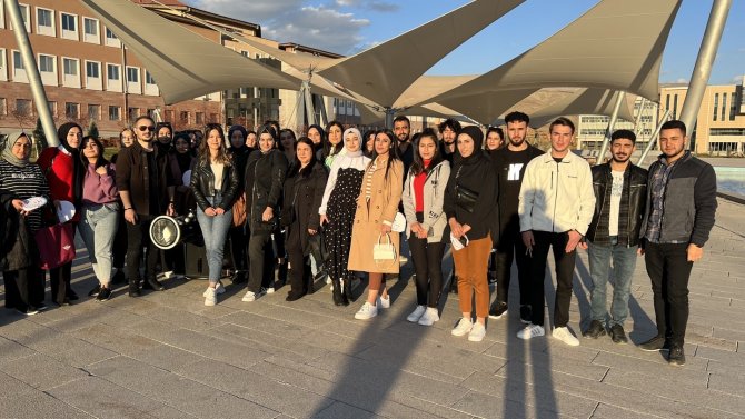 Öğrenciler Teleskopla Gökyüzüne Sanal Yolculuk Yaptı