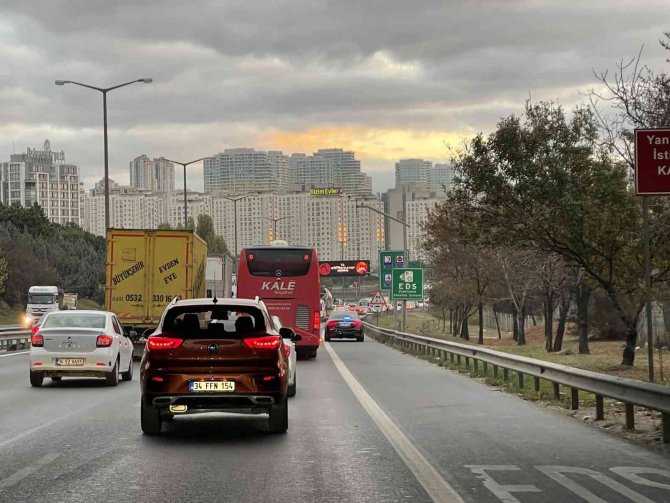 İ̇stanbul’da Çakar Saltanatı Geri Döndü