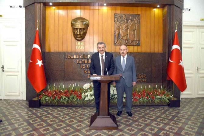 Bakan Yardımcısı Büyükdede Manisa’daki Yatırımları Değerlendirdi