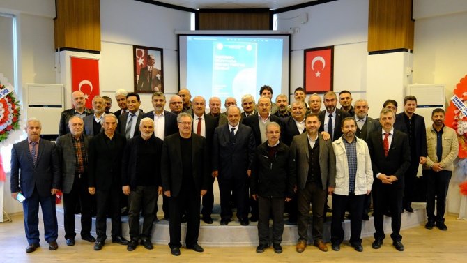 "Değişen Dünyada Fıkhın Yeri Ve Önemi" Konferansı Yapıldı