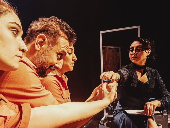 Nevü’de ’Hiç Kimse’ Adlı Tiyatro Oyunu Sahnelenecek