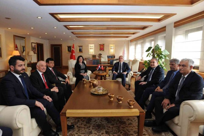 Türkiye Ve Paraguay Arasında Turizm İş Birliği Anlaşması İmzalandı