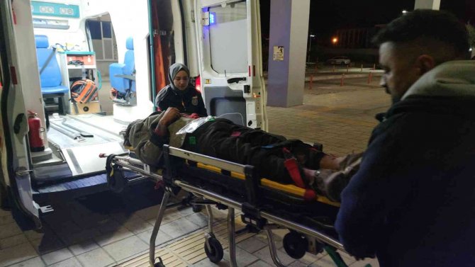 Kayalıklardan Düşen 6 Düzensiz Göçmen Yaralandı