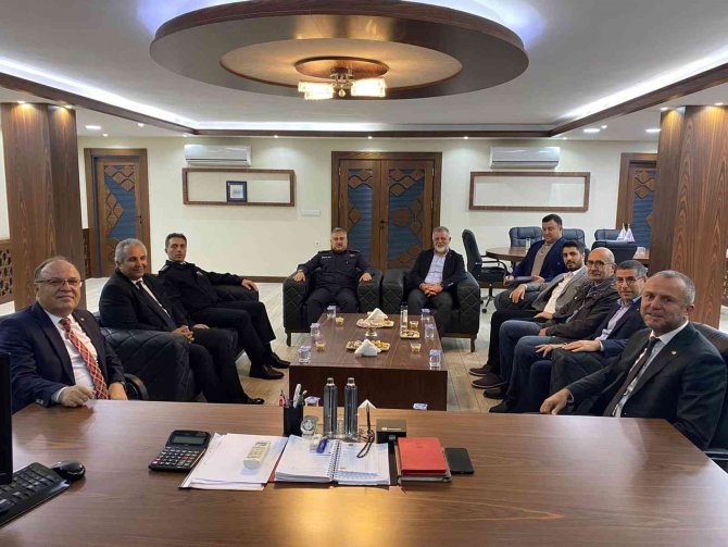 Başkan Keleş, Vali Tutulmaz’a Projelerini Anlattı