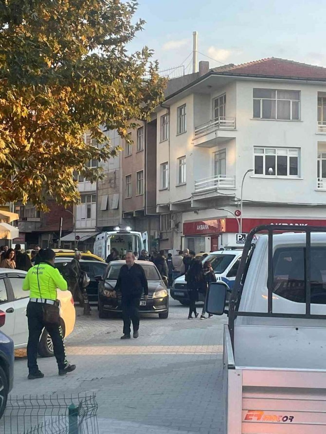 Polisten Kaçan Şahıs Vurularak Etkisiz Hale Getirildi