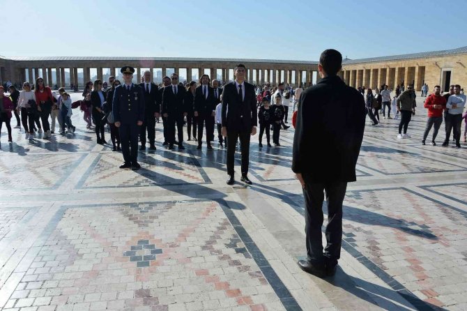 Antgi̇ad Başkanı Sert: "Cumhuriyetin İlelebet Yaşaması Ve Yücelmesi İçin Var Gücümüzle Çalışıyoruz"