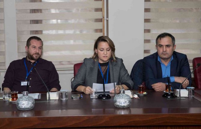 Edebiyat Fakültesi Fedek Değerlendirme Toplantısı Yapıldı