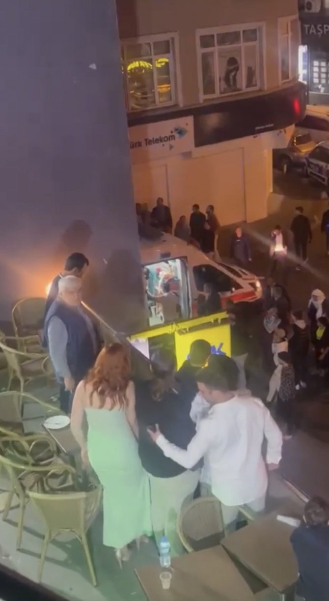 İ̇stanbul’da Dehşet Anları Kamerada: Cadde Ortasında Silahla 2 Kişiyi Vurdu