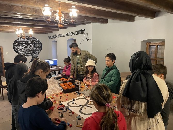 Doğan: “Başımıza İcat Çıkaran Gençler, Çarşambamızda Yetişiyor”