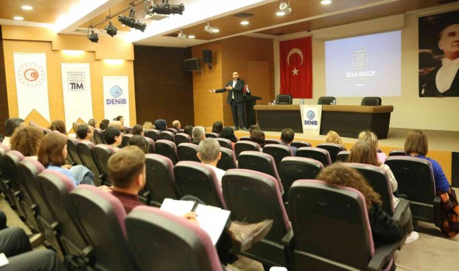 Deni̇b Akademi’den Diksiyon Ve Hitabet Eğitimi