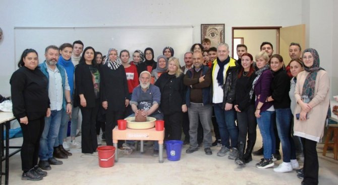 Dpü’de Çark Sanatı Uygulaması Etkinliği