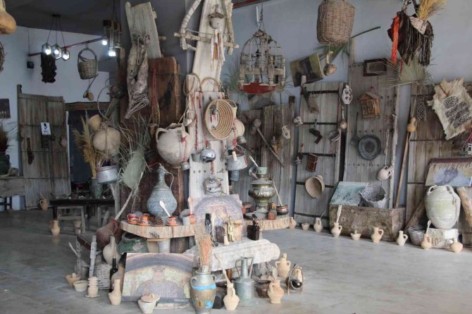 Hasankeyfli Turizmci Yüzlerce Yıllık Eşyaları Toplayıp Küçük Bir Müzeye Dönüştürdü