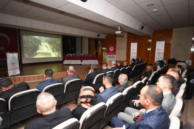 Kastamonu Valisi Avni Çakır: