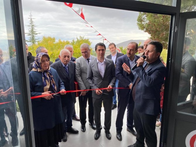 Hamurcu İ̇lkokulu Yeni Yüzüyle Eğitime Açıldı