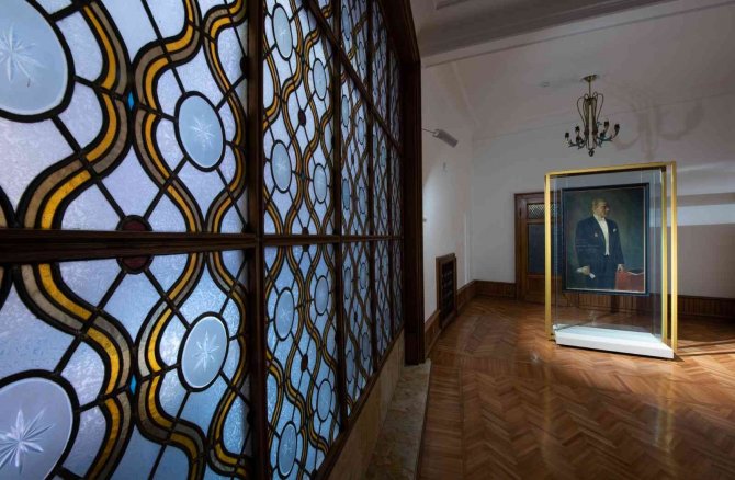 Atatürk 10 Kasım’da İ̇ş Bankası Müzeleri’nde Anılacak