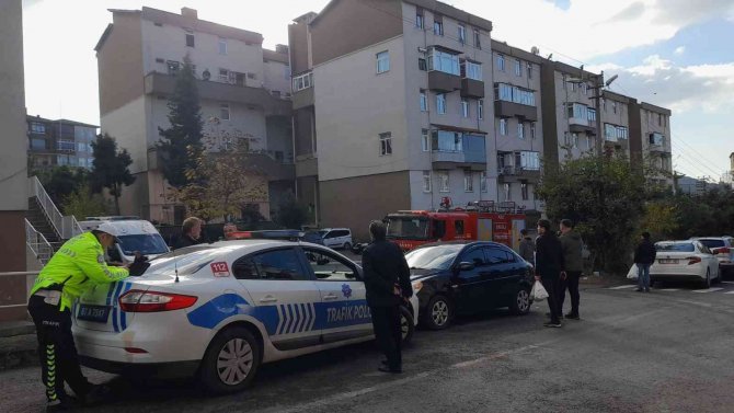 Balkonda Başlayan Yangın Evin İçine Sıçradı