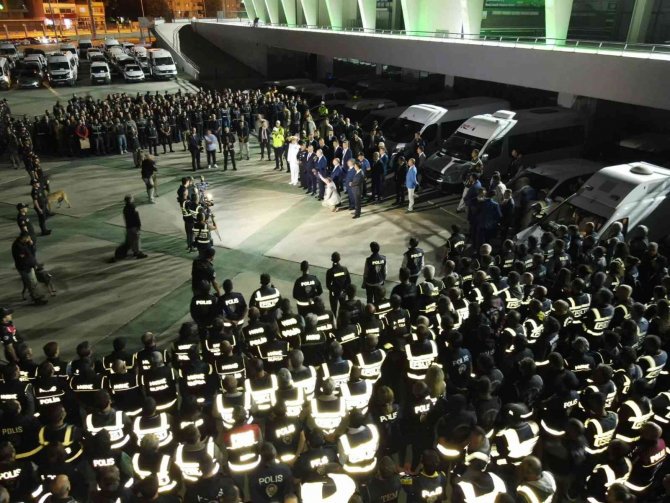 Ak Parti’den Uyuşturucu Operasyonlarına Destek