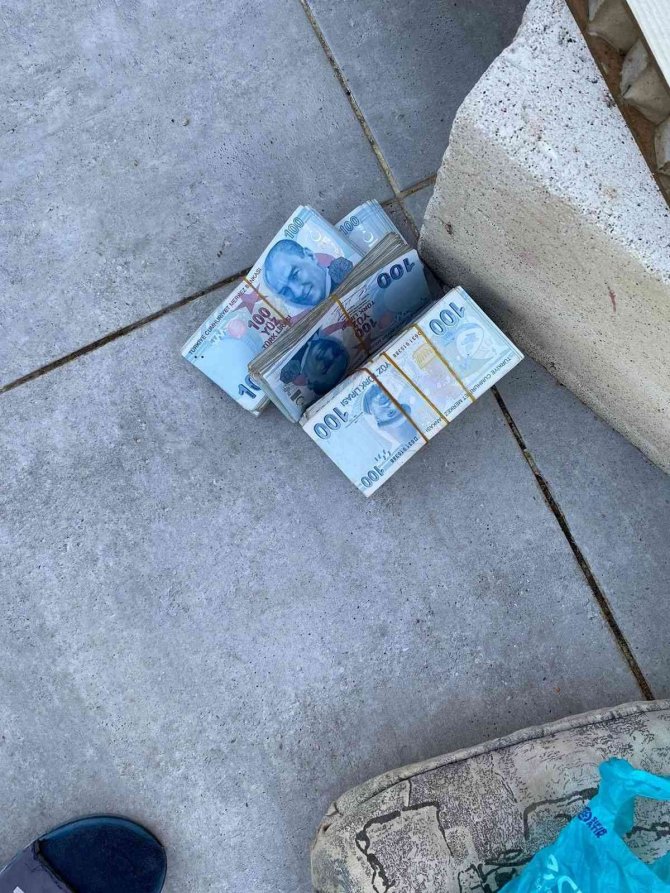 Kırklareli’deki Tefecilik Operasyonunda 4 Gözaltı