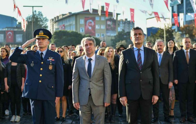Gazi Mustafa Kemal Atatürk Esenyurt’ta Anıldı