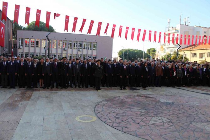 Aydın’da 10 Kasım Atatürk’ü Anma Töreni Gerçekleşti