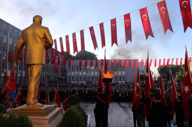 Aydın’da 10 Kasım Atatürk’ü Anma Töreni Gerçekleşti