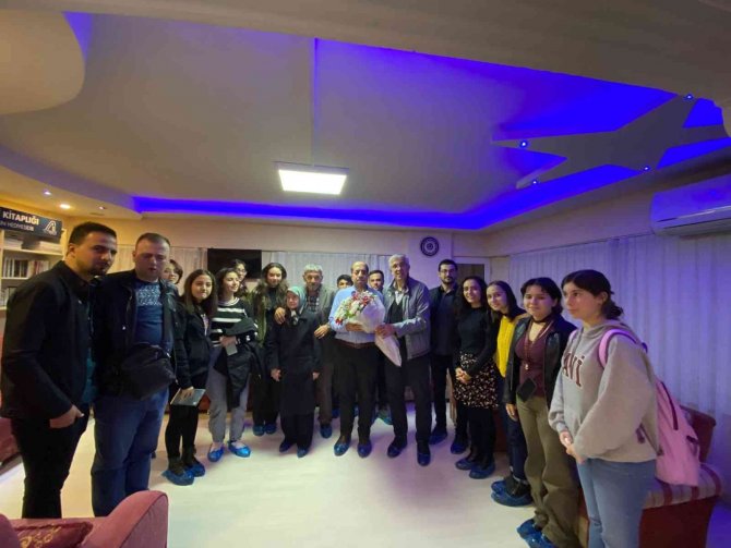 Öğrenciler, Görme Engelli Bireyler İçin Kitapların Sesi Oldu