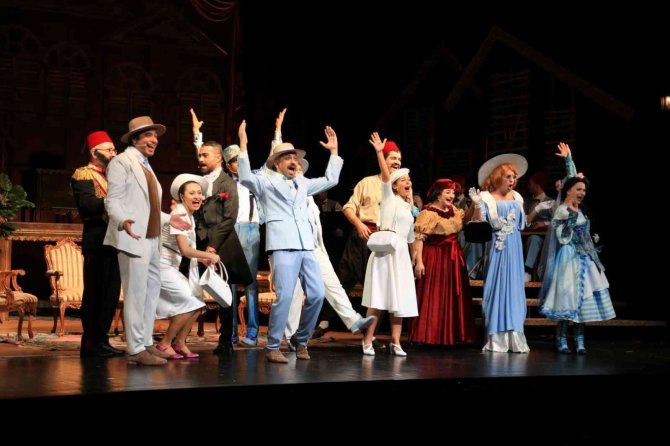 Kocaeli Şehir Tiyatrosu 25 Yaşında