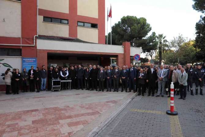Efeler Belediyesi Atatürk’ü Andı