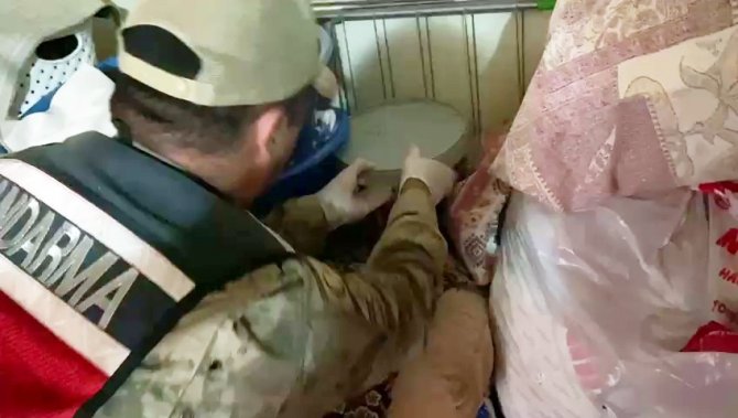 Hatay’da 1 Kilo 300 Gram Esrar Ele Geçirildi