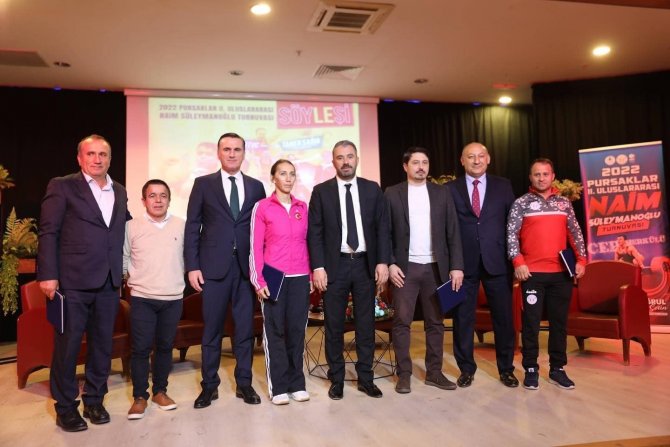 Pursaklar’da Gençler Şampiyonlarla Buluştu