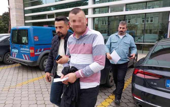 Silahla Yaralama Suçundan 5 Ay Kaçıp Teslim Olan Şahıs Tutuklandı