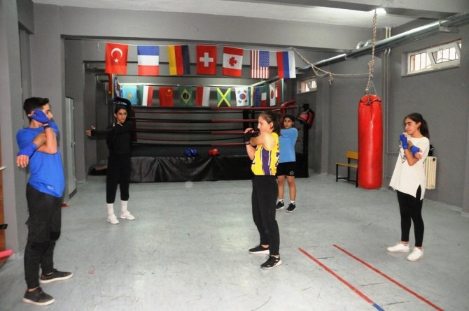 Cizreli Milli Sporcuların Hedefi Olimpiyatlarda Boy Göstermek