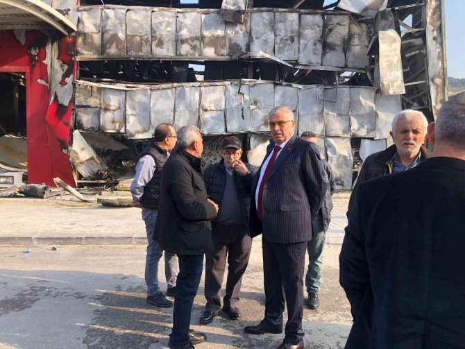 Başkan Yılmaz: "Yangının İzini Sileceğiz"