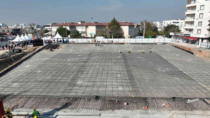 Bursa’ya Yeni Kapalı Pazar Alanı