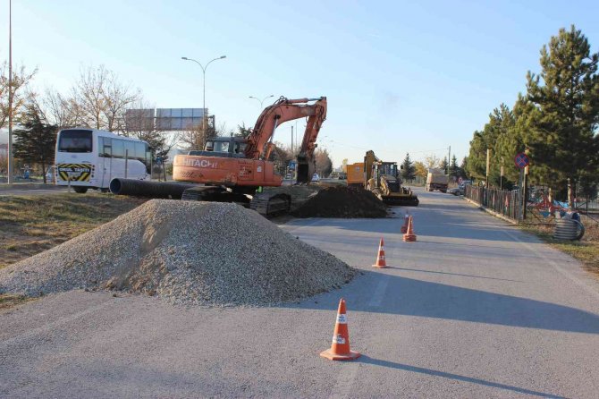 Dumlupınar Mahallesi’ne Yağmur Suyu Hattı