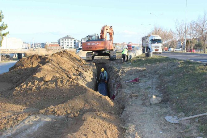 Dumlupınar Mahallesi’ne Yağmur Suyu Hattı