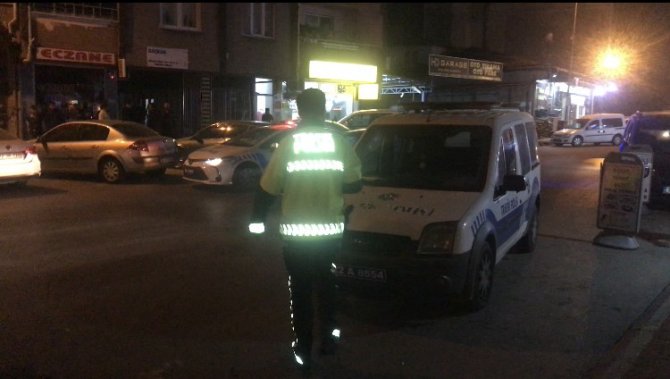 Edirne’de Motosiklet, Anneye Ve Bebek Arabasına Çarpıp Kaçtı