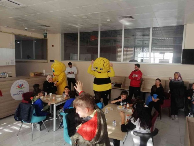 Erü’de ’Tohum Toprağa, Engelli Topluma Emanet’ Etkinliği