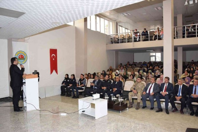 Hilvanlı Annelere Uyuşturucu Eğitimi